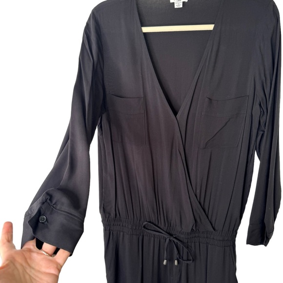 Splendid Long Sleeve Open Neck Black Jumpsuit with Synched Waist Size Large - Picture 5 of 8